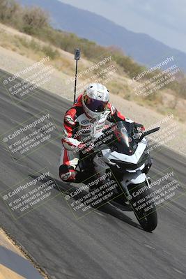 media/May-05-2025-Moto Forza (Mon) [[3c1838c5e5]]/3-C Group/Session 2 (Turn 7 Inside)/
